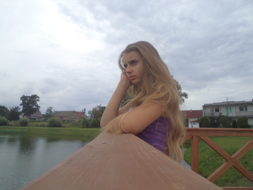 ;*