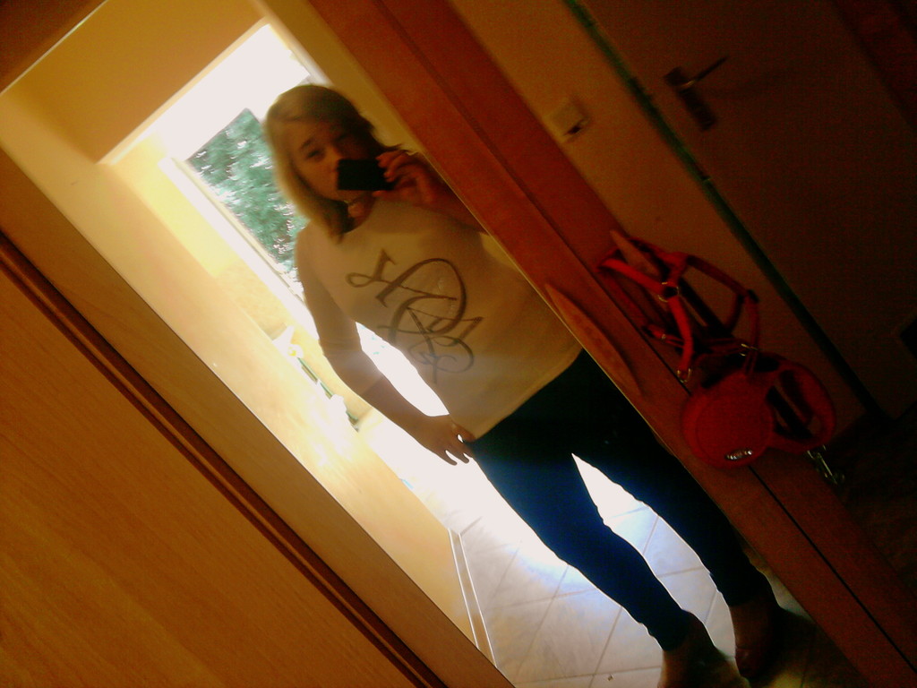 Jaa:* 