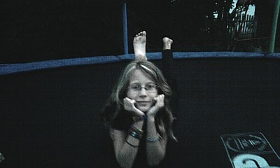 jaa na trampolinie;)~~$~~