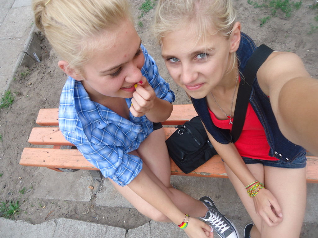 dooomii. < 3