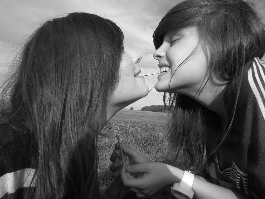 kochaaaaam . !