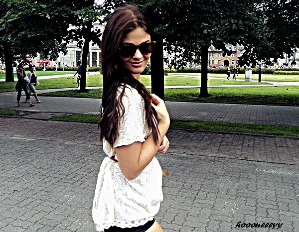 Huhuhuh . 
