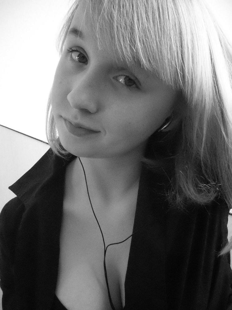 1oo lat ;***