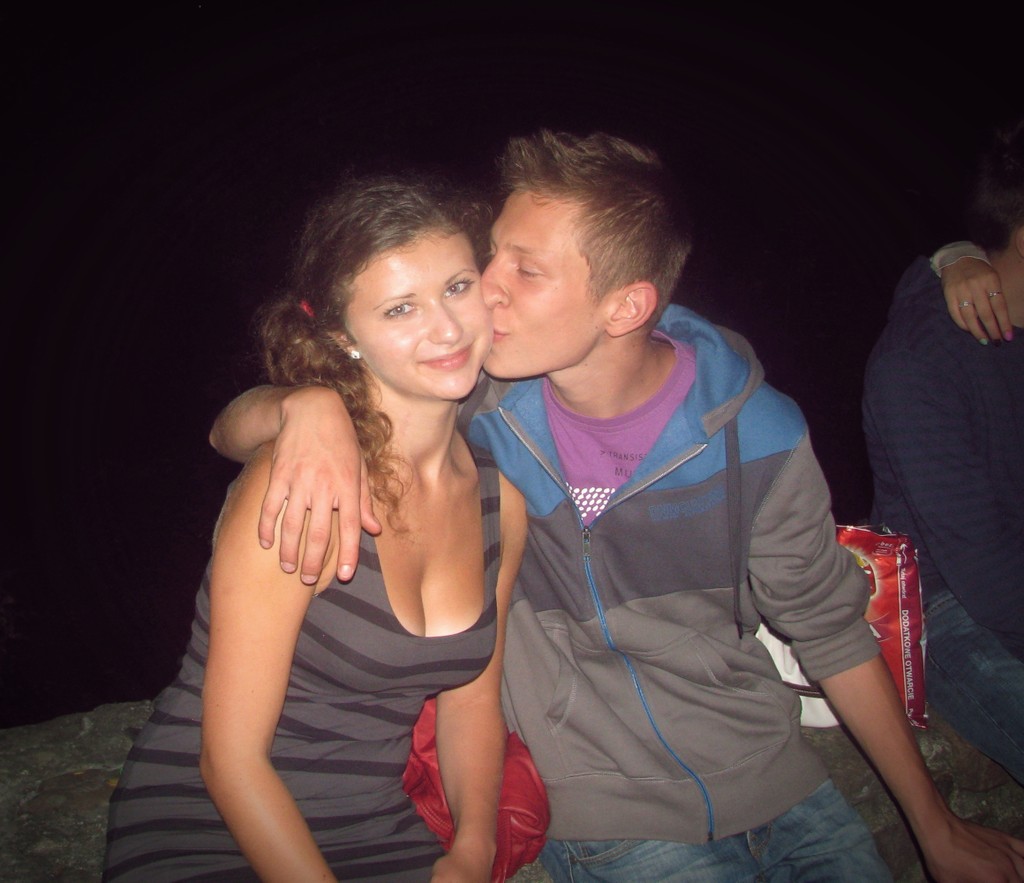 agowicz . ; *