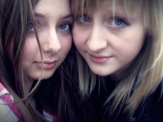 z Titk .! ;*