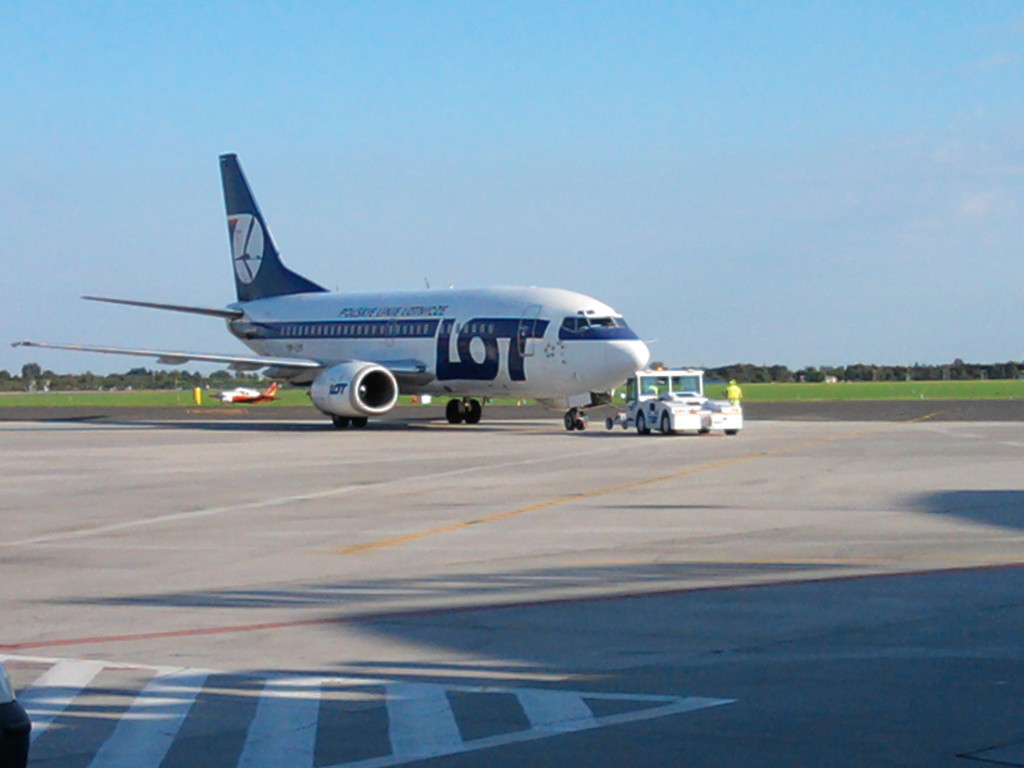 B737 do Warszawy