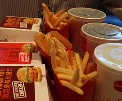 poszed bym do mcdonalda