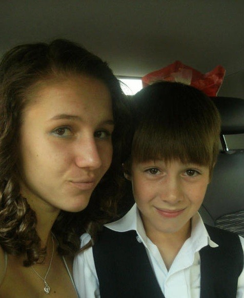 Notkaa . ; D 