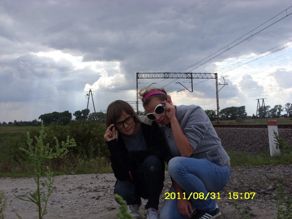 Z Lewucheem ; D