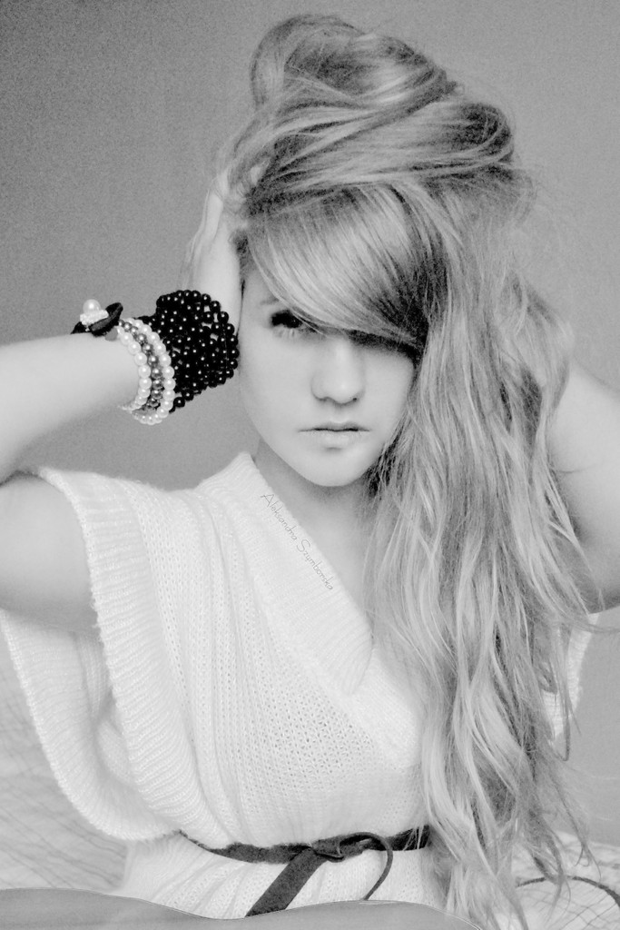 I'm takin' back my love .