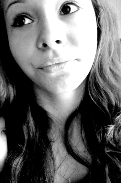 Kiniaa ; *** < 3