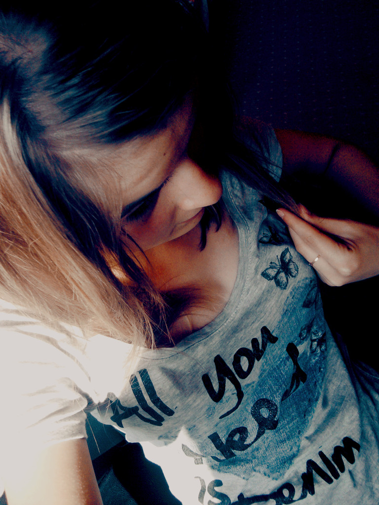 JA CHC PITEK . < 3