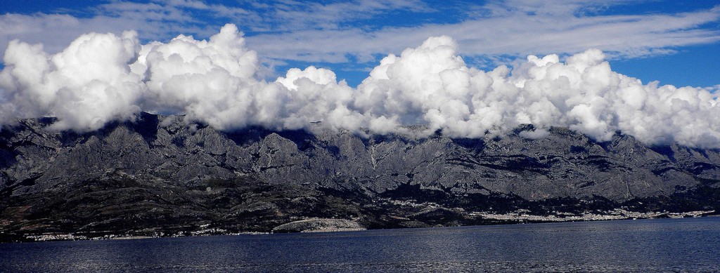 cro.
