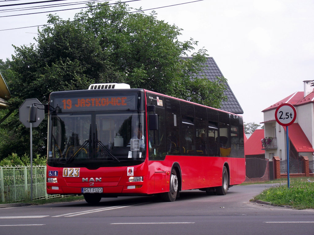 MAN NL283 Lion's City #023