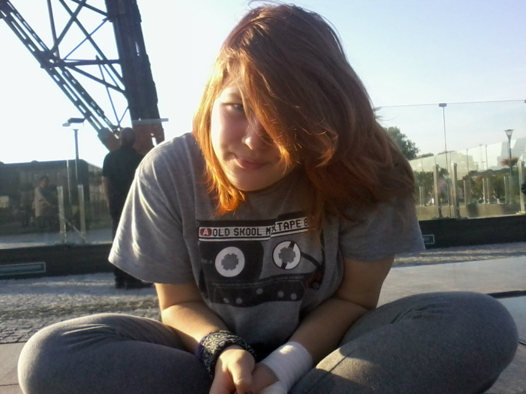 whfwe? O_______O