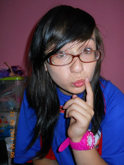 Zdecydowany, stanowczy :* < 3