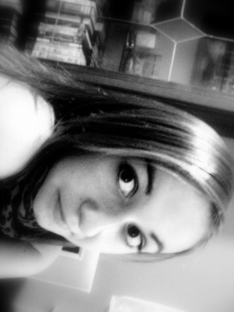 `Ju smutek . : (