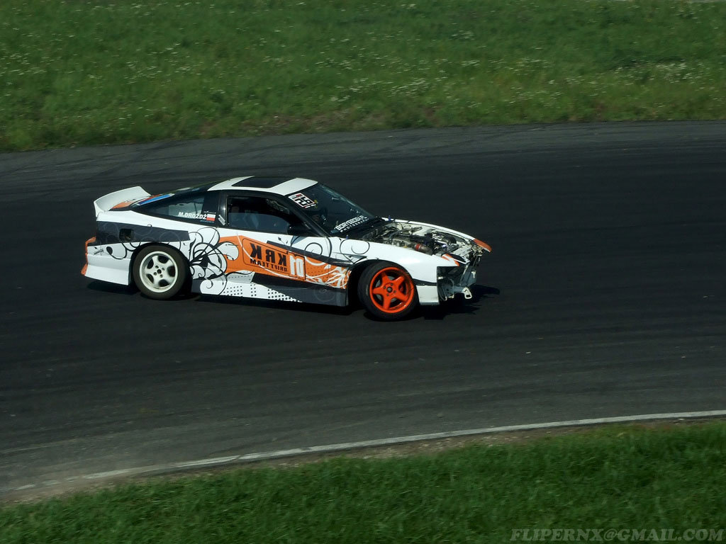 No drift, No fun ! 