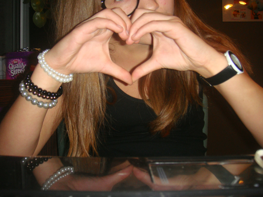 09.