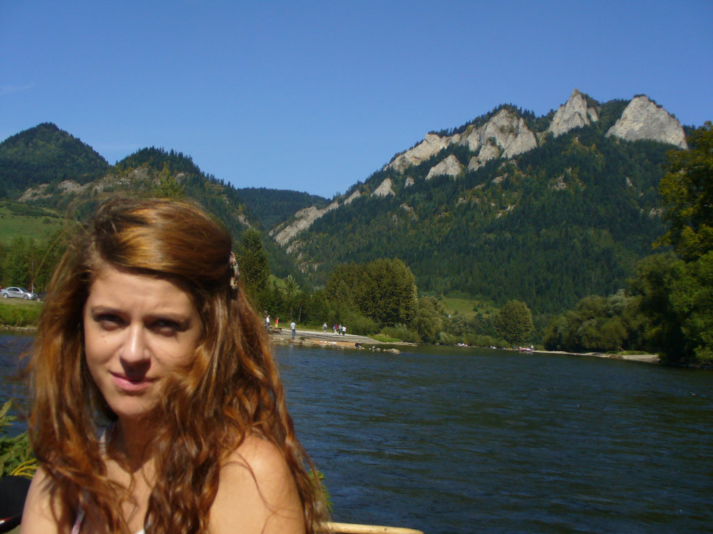 trzy koronki