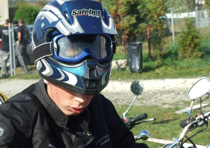 6. Gdy zakadasz kask...inaczej 