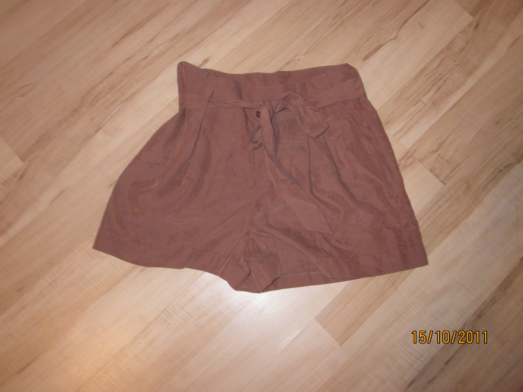 spodenki h&M rozmiar 38/40