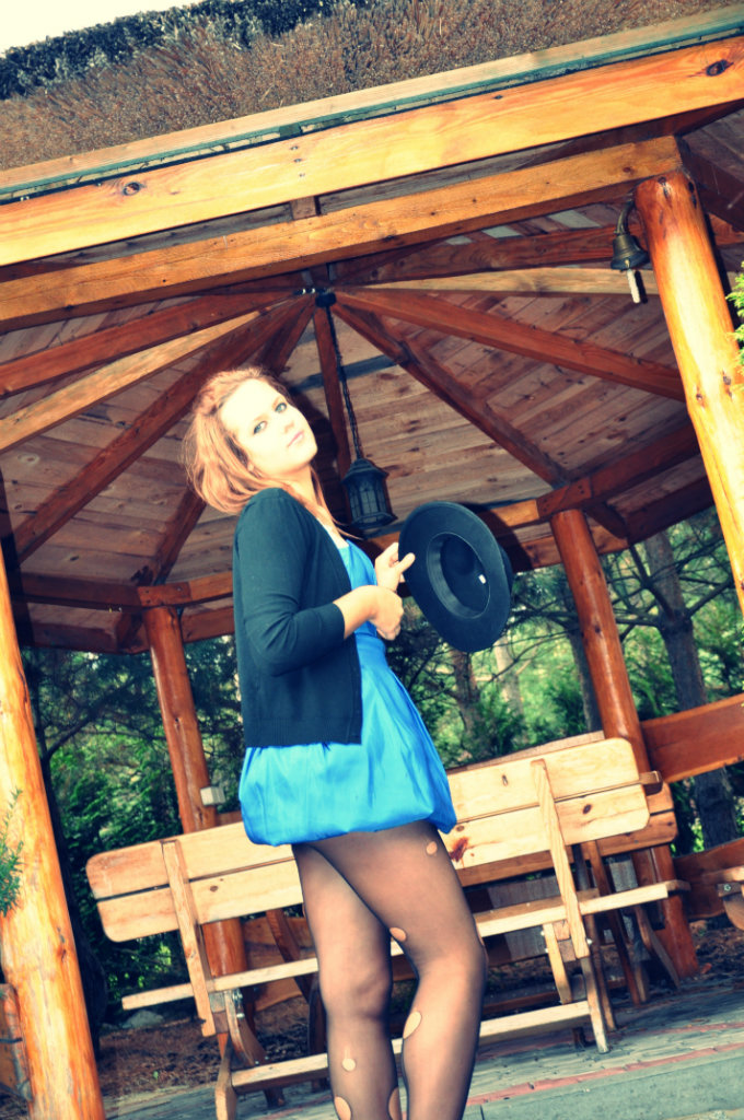  z sesji u Kinii 