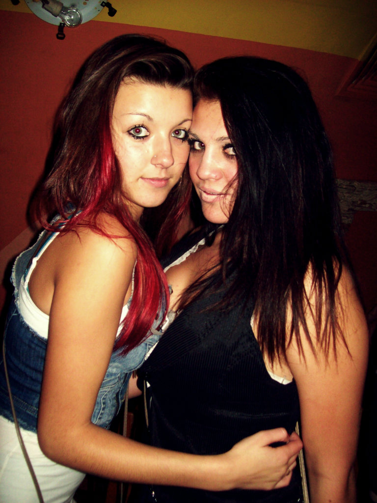 z Andel ; d ; *