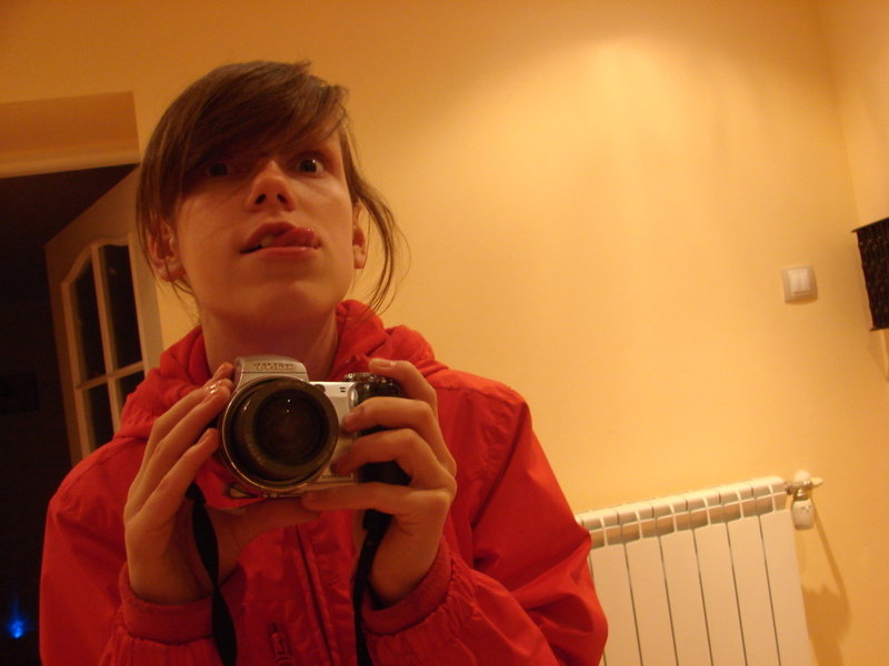  livfegood < 3
