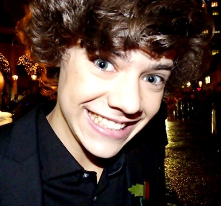 smile < 3