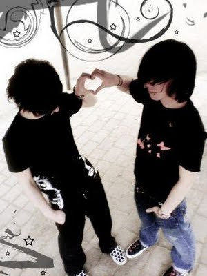 I am EMO.