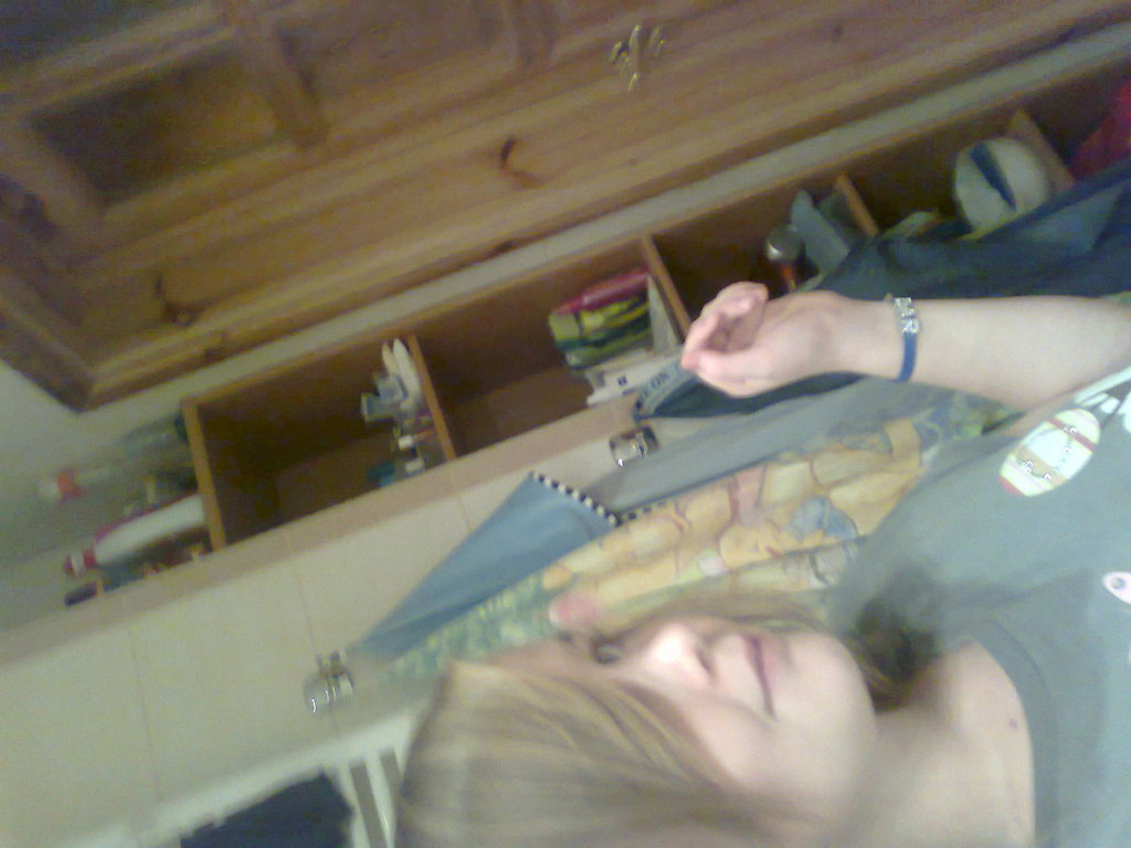 Heh.. Nuddy;>