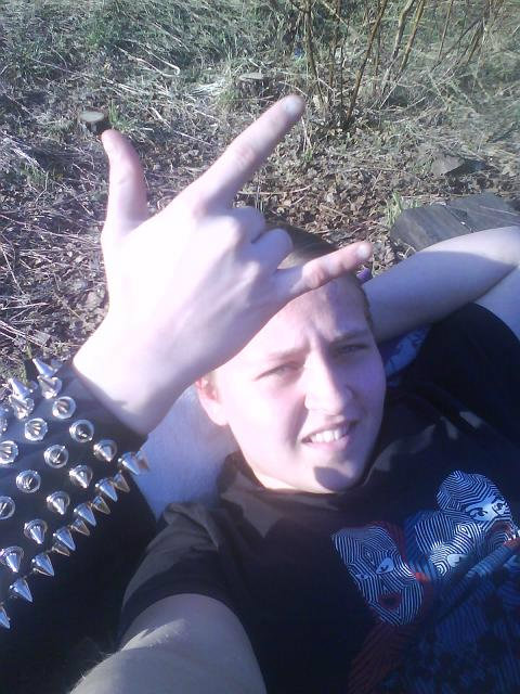 Z ZAWIASEM :)