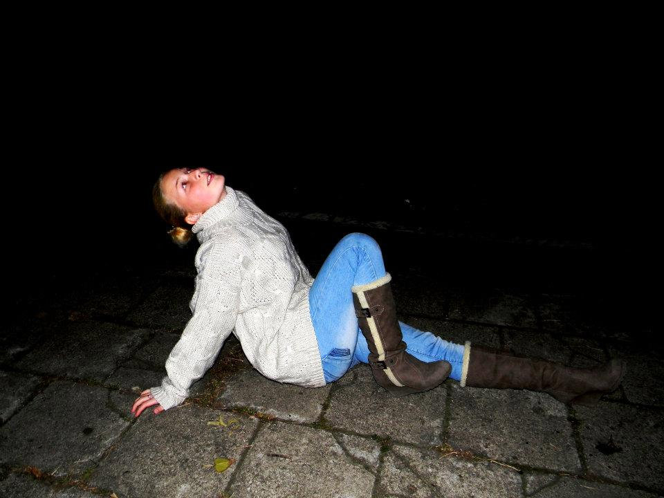 ;*