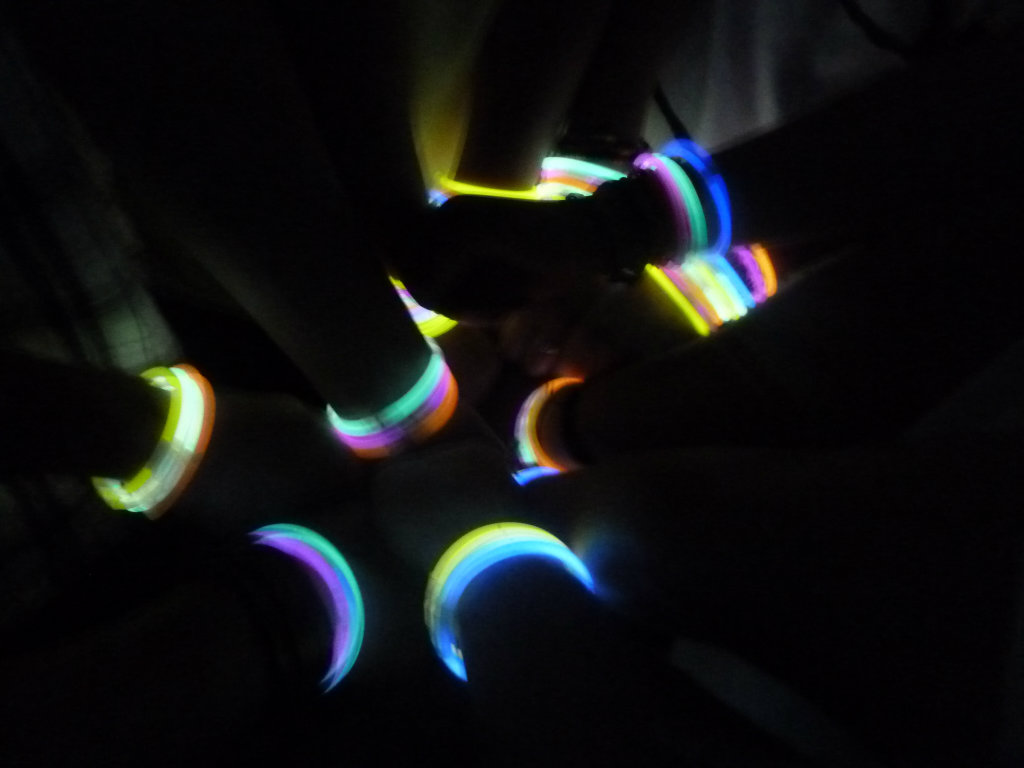 glowsticki .