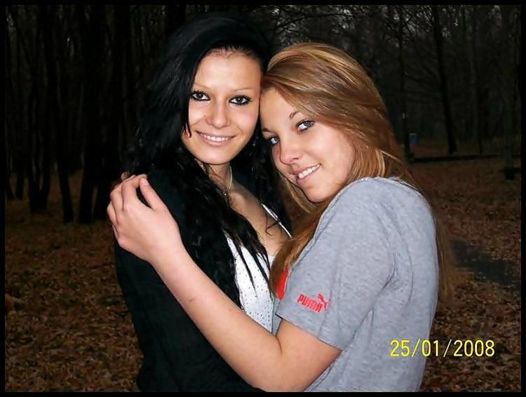 Ewa < 33