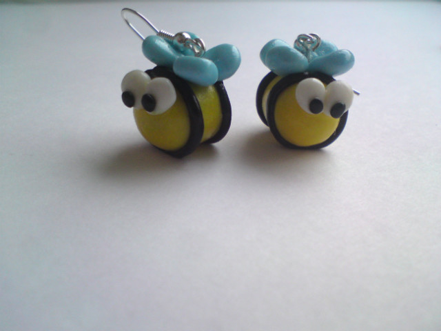 bzzz..