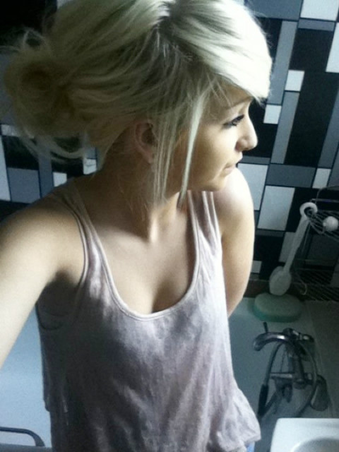 < 33 