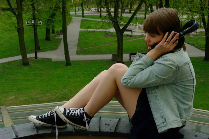 25. Agata