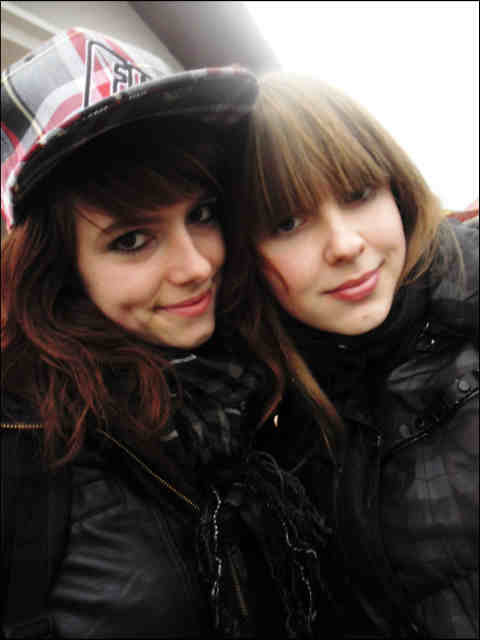 yy bg ?!