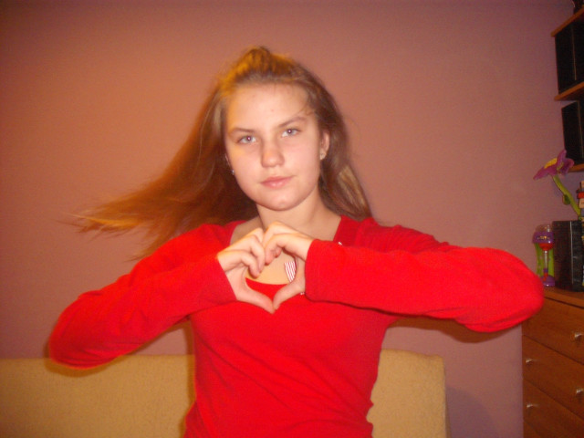 Ja < 33