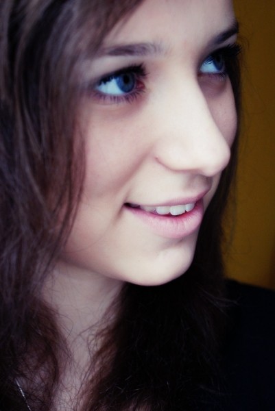:*