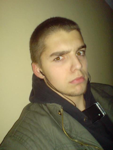 CO SI KURWA GAPISZ...