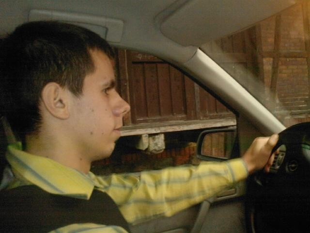 W trasie