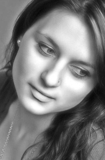B&W