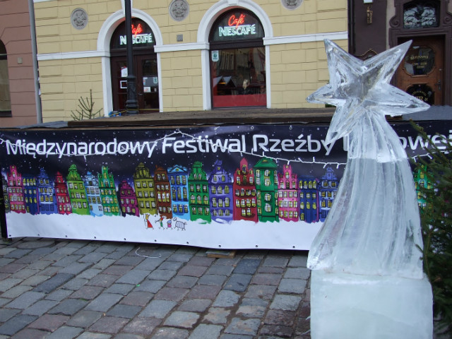 Midzynarodowy...