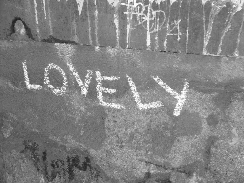 LoVeLy