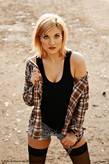 186. Angelika
