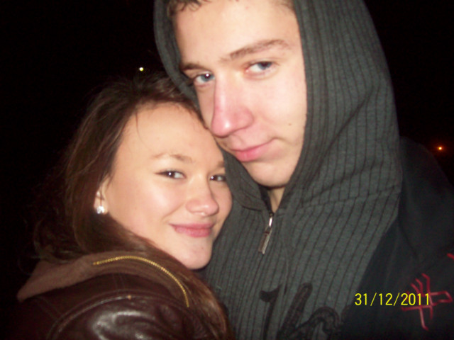 Z Daaaanieeleem . < 3 Sylweee