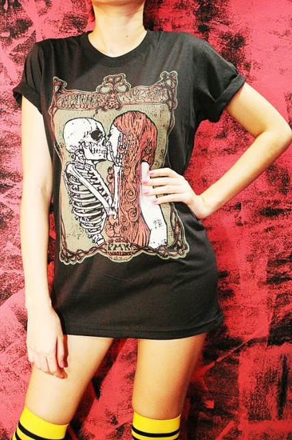 lifeisbrutal < 3